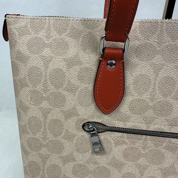 Coach Gallery Tote In Signature Canvas In Sand/Deep Orange CW381 NWT - Picture 8 of 11